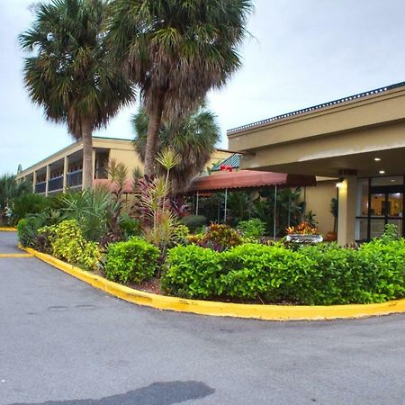 Winter Haven Gardens Inn Luaran gambar
