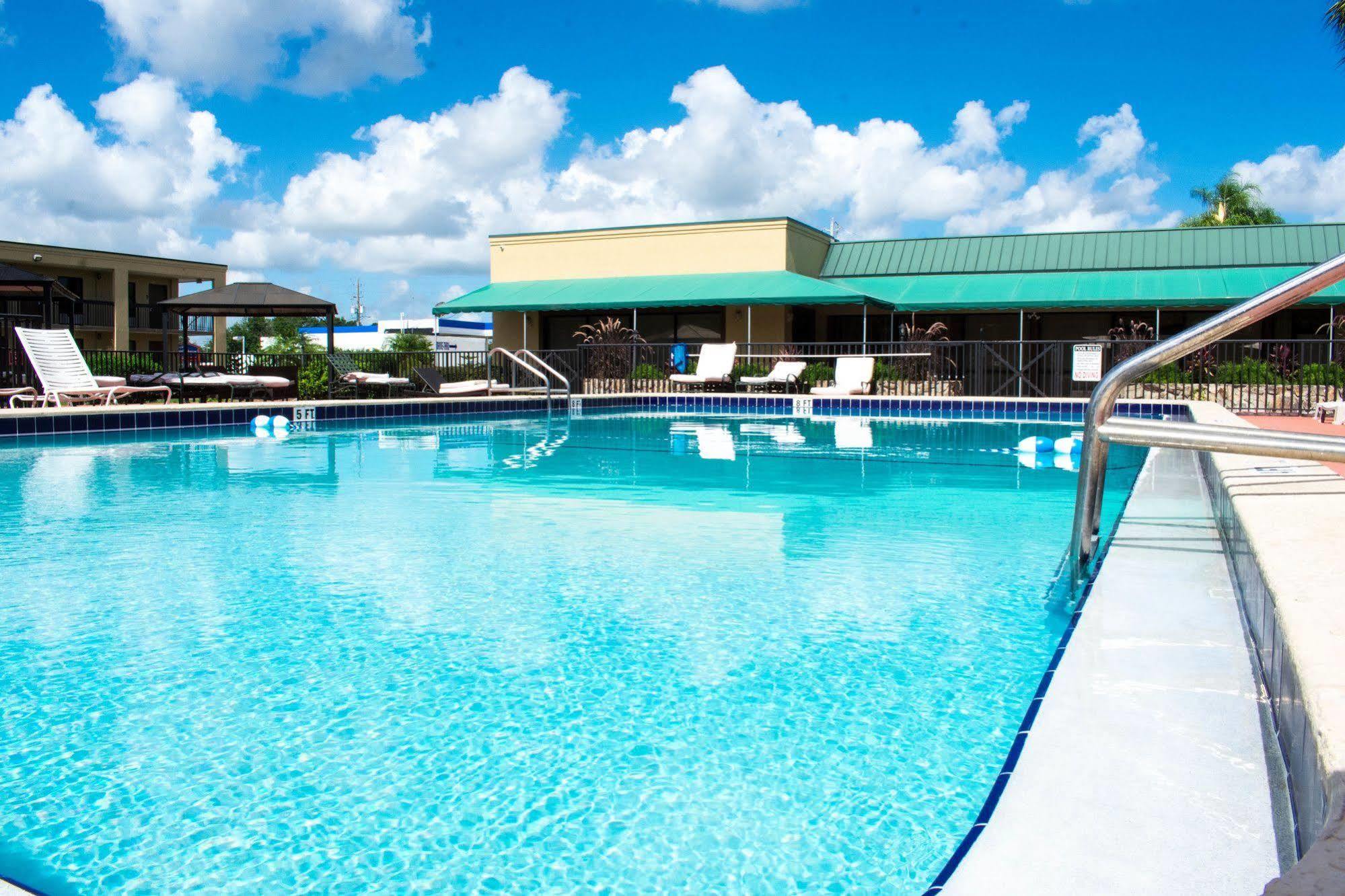 Winter Haven Gardens Inn Luaran gambar
