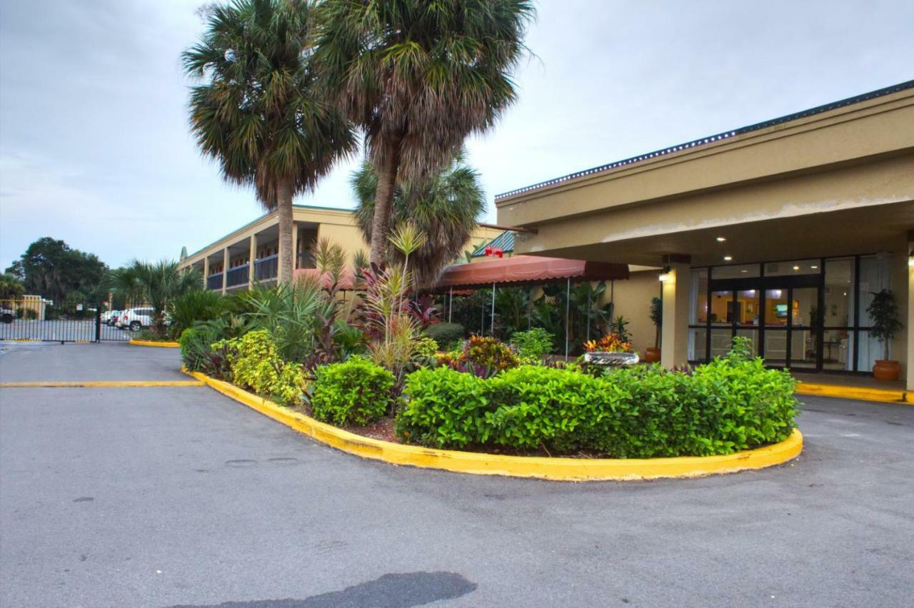 Winter Haven Gardens Inn Luaran gambar